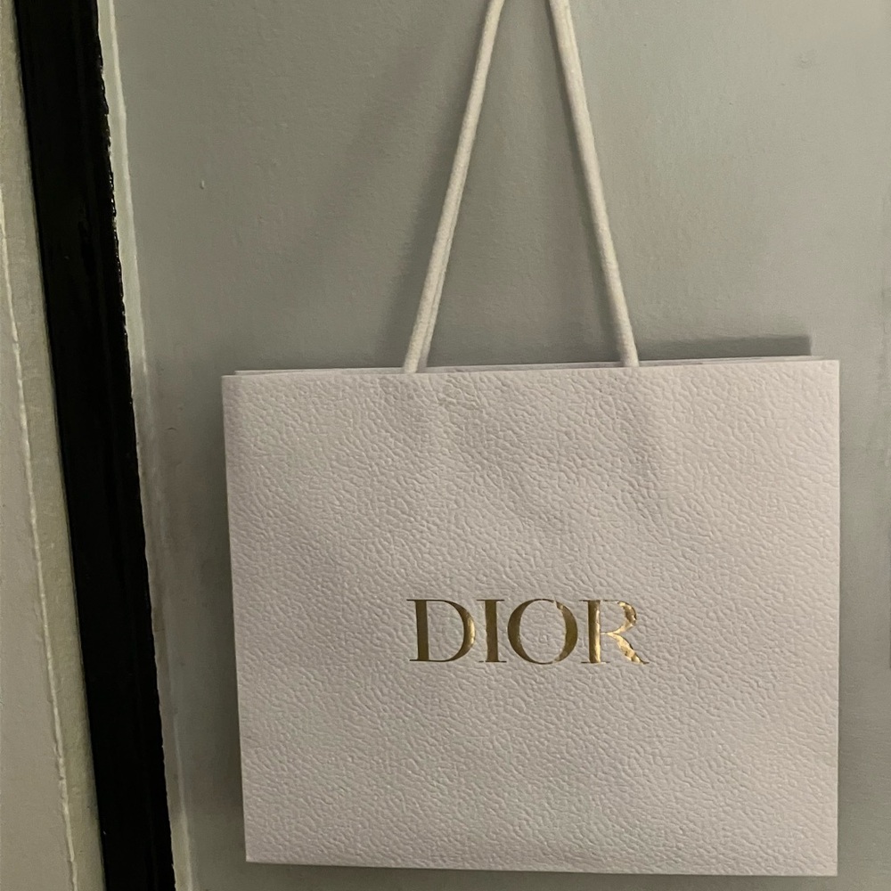 Dior Cream New Tote with Gold Logo🥰
